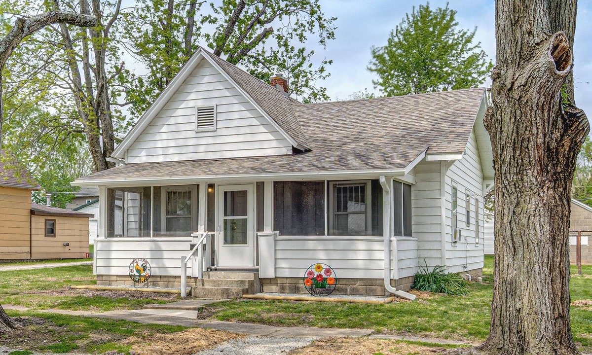 Sullivan House | 1 Mi to Park & Lake! Charming Retreat in Sullivan