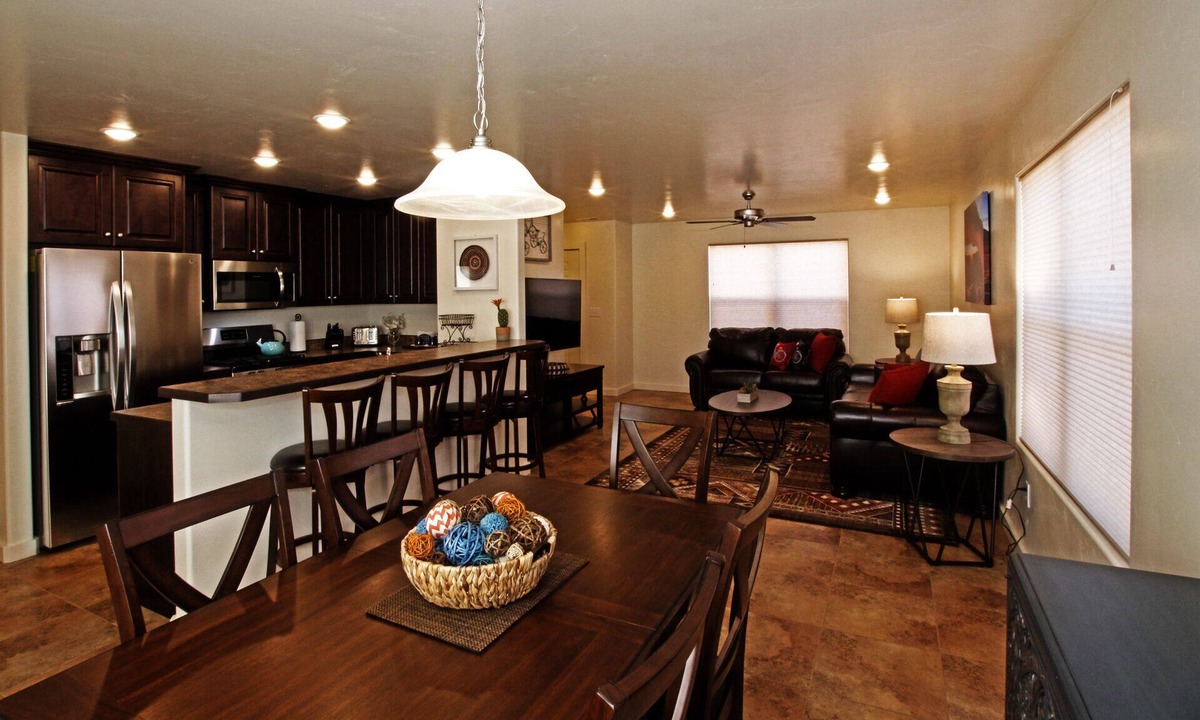 Moab South Valley House | 15A1 Delicate Arch Daydream