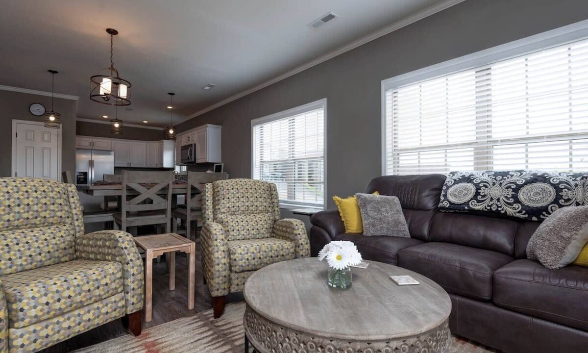 Indian Point Condo | 51-05 Lake view unit Close to SDC Indoor/Outdoor pools