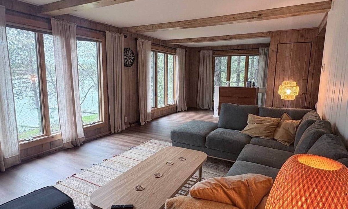 Gordon House | Cabin - House of the Story