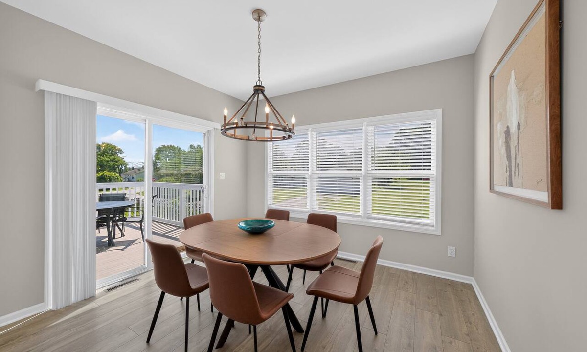Cedar Lake House | Cedar Lake 4br Home For 8 W/Lake Views 4 Bedroom Home