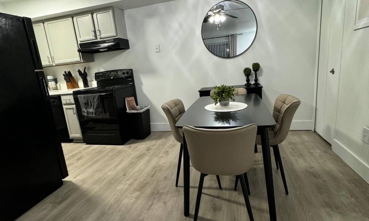Canton Apartment | Classy Canton - Centrally Located Extended Stay - 1st Floor, Seasonal Pool, 24-Hour Gym