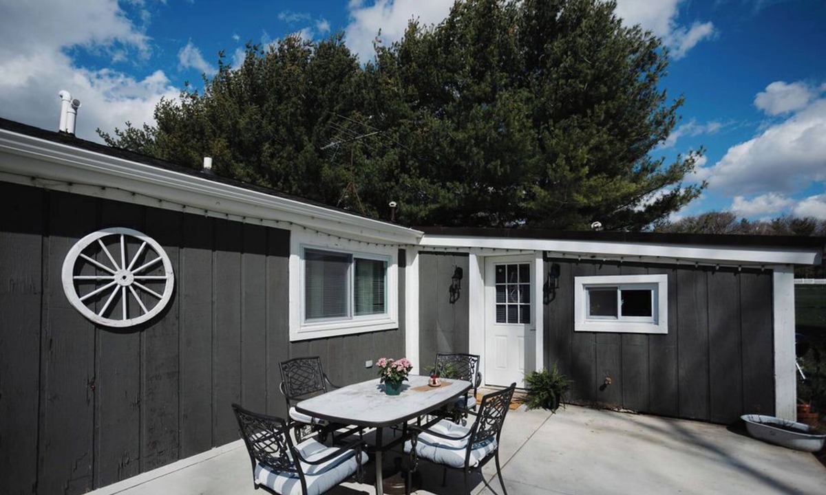 Thayer Other | Cozy 1-bedroom farmhouse. 3 private acres to enjoy.