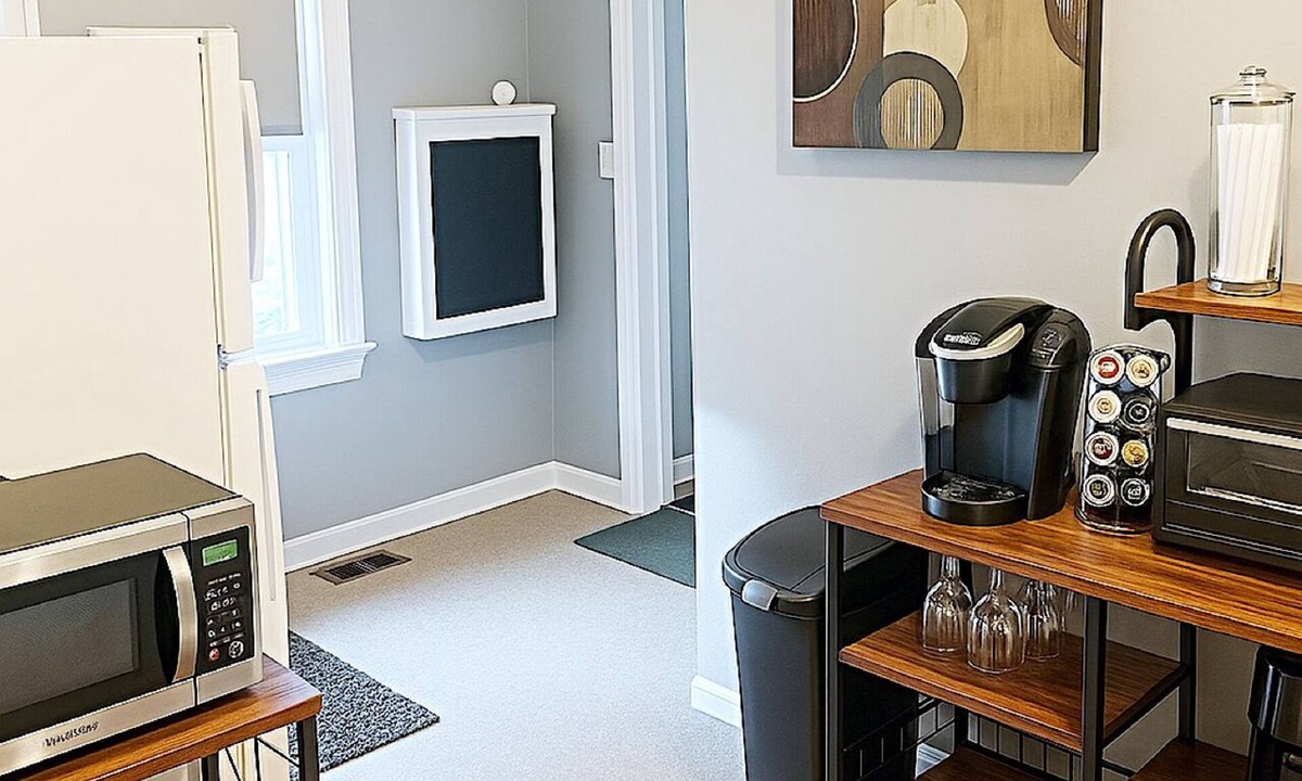 Shelbyville Apartment | Cozy 1-bedroom with AC and WiFi in charming Shelbyville