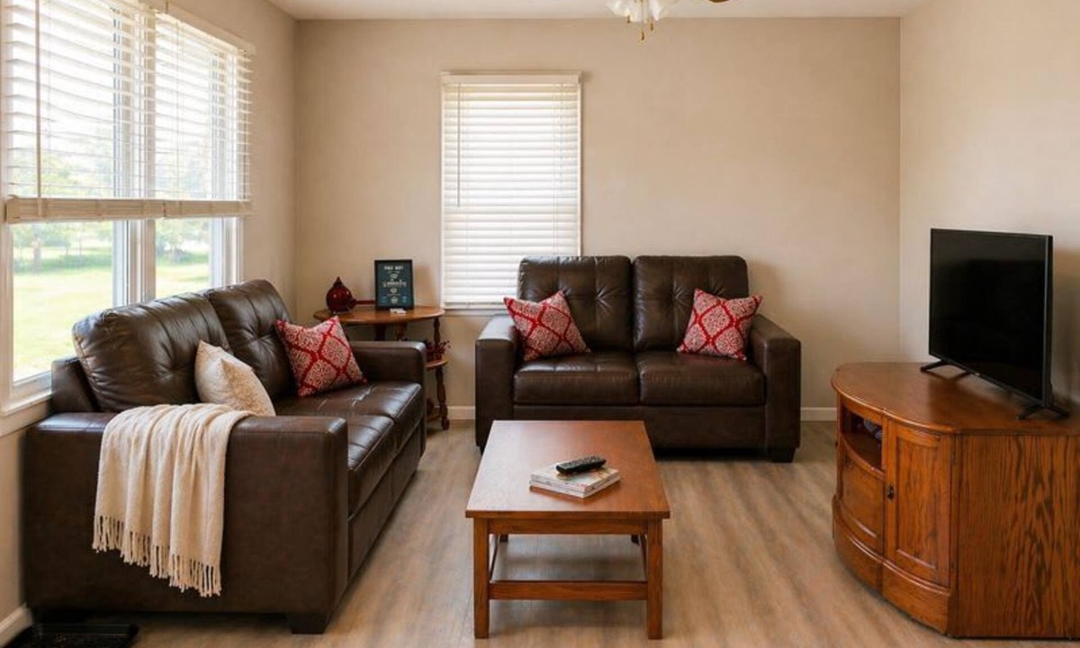 St. James Cottage | Cozy 2BR Home | Sleeps 4 | Pet-Friendly w/Garage