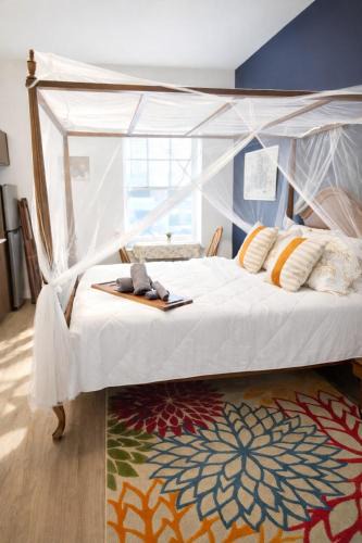 Brush Park Apartment | Cozy Studio Downtown Detroit