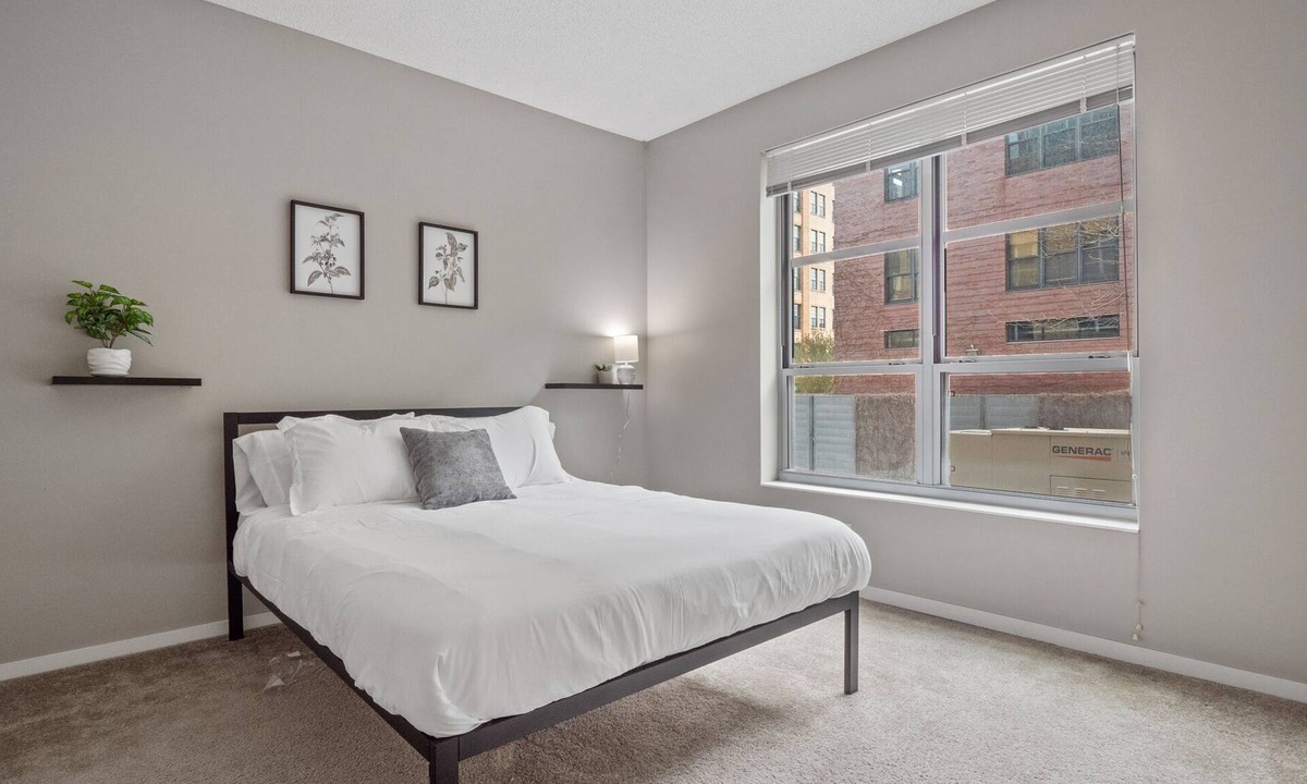 Downtown Minneapolis Condo | Create Your Perfect Getaway with a Stay in this Cozy Condo in Minneapolis 101