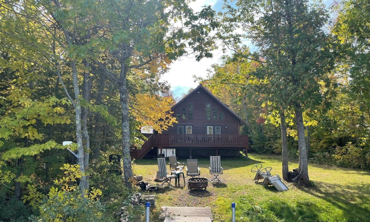 Bergland Cabin | Deerwood Cabin on Lake Gogebic