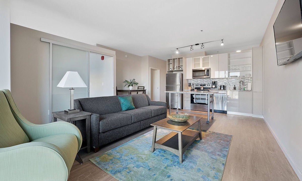 Crossroads Arts District Condo | Escape the City Chaos and Recharge in Private Retreat Near Arrowhead Stadium 343