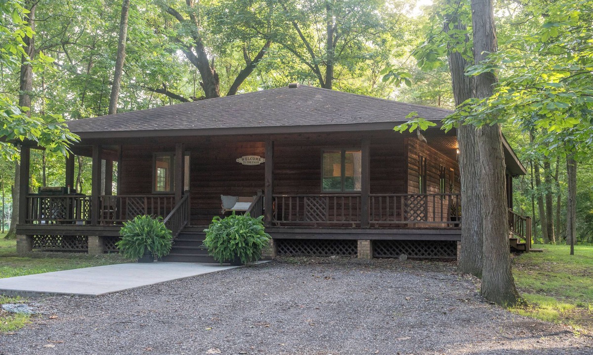 Akin House | Escape to Serenity @ "The Grove" 5 star Favorite!