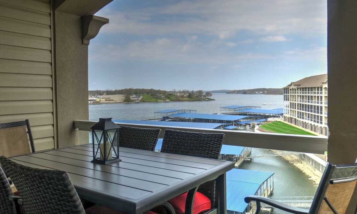 Osage Beach Condo | Executive 3 Bedroom Condo. Amazing Lakefront Views. Top Floor. No stairs.
