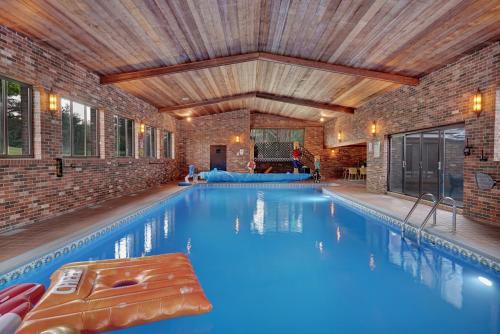 Gaylord House | Hidden Oasis Indoor Pool Hot Tub Estate
