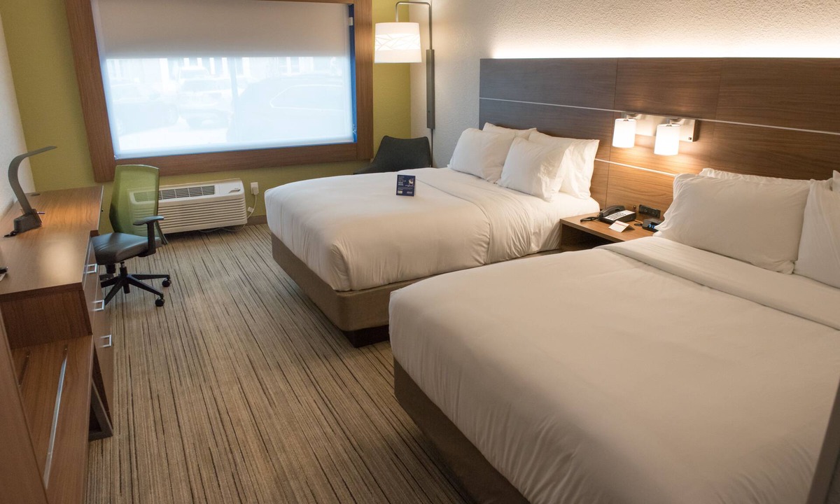 Mokena Hotel | Holiday Inn Express & Suites Orland Park - Mokena by IHG