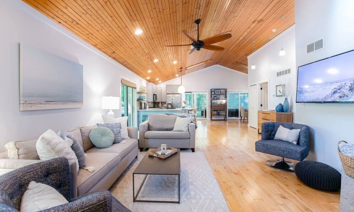 Sawyer Cottage | Hot Tub, Fire Pit | Jungle Gym | Near Warren Dunes
