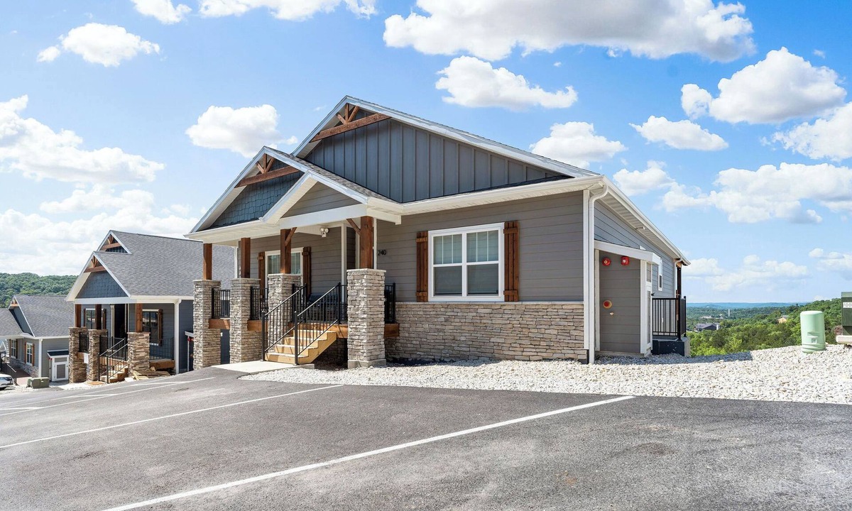 Indian Point House | Lake Views Hot Tub Arcade Luxury Family Escape
