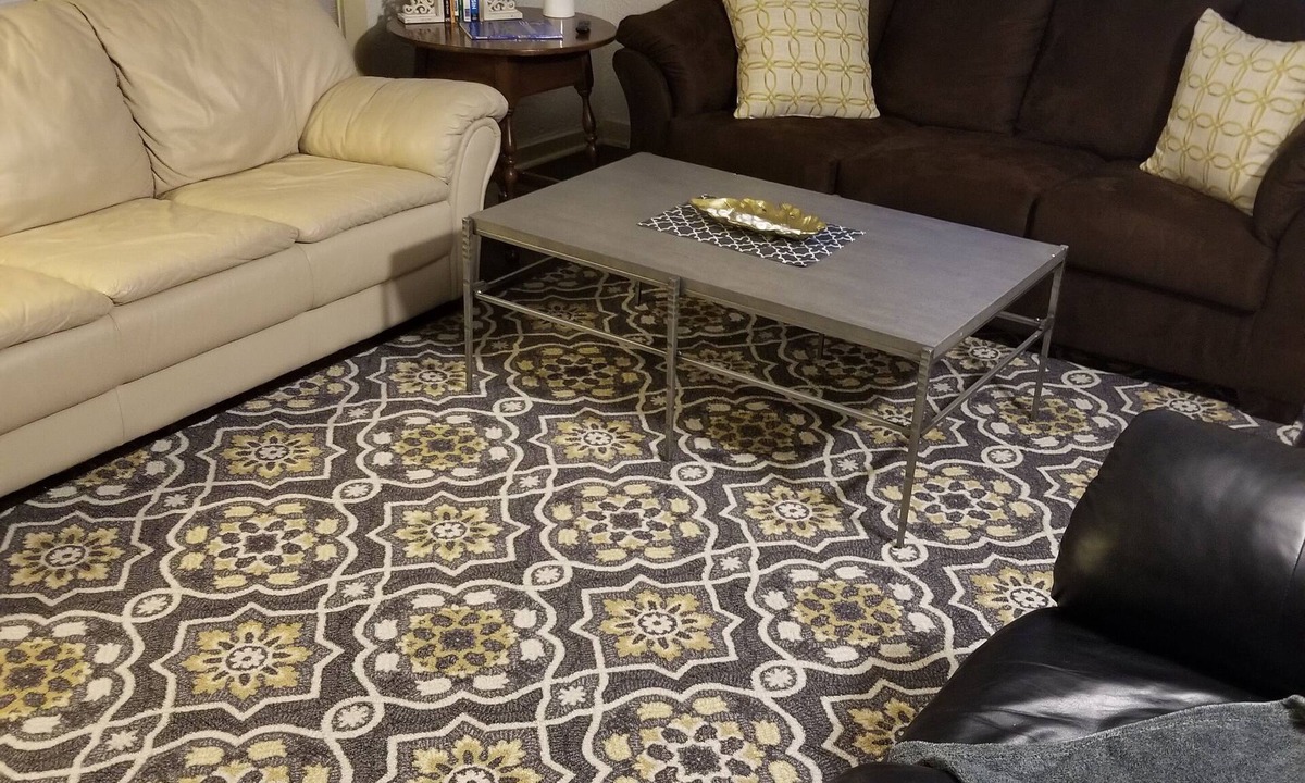 Marquette Condo | Lakefront Condo EXCELLENT LOCATION! With parking/kayak and boat rentals!