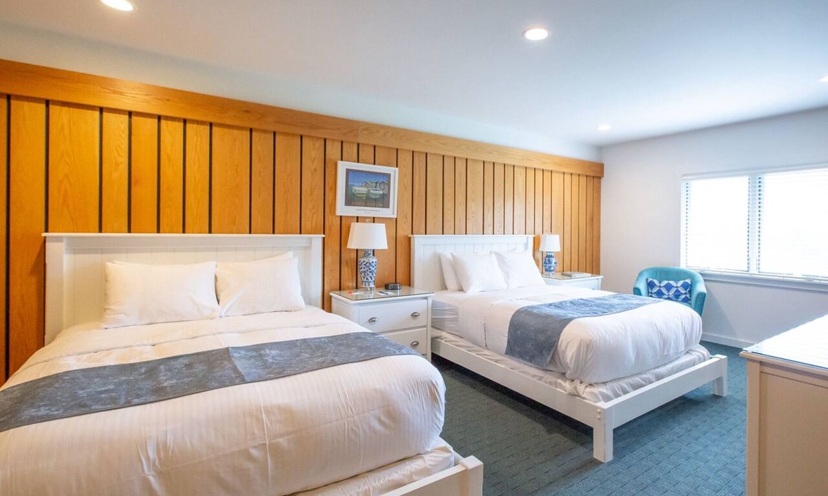 Leland Hotel | Leland Lodge