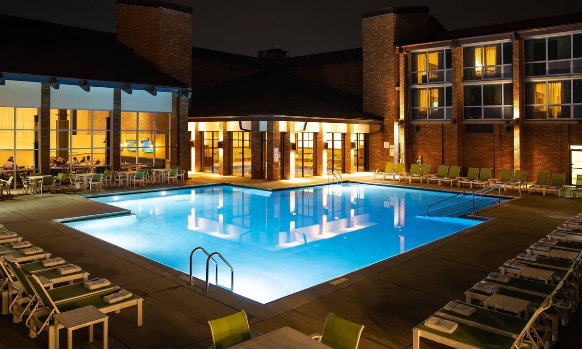 Half Day Resort | Lincolnshire Marriott Resort