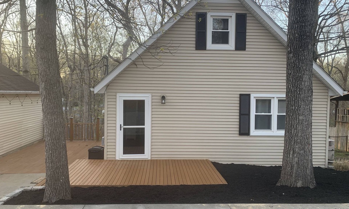 Gilbertsville House | Moors Resort location 3 Bedroom House w/Patio, Dock, & room for trailer parking