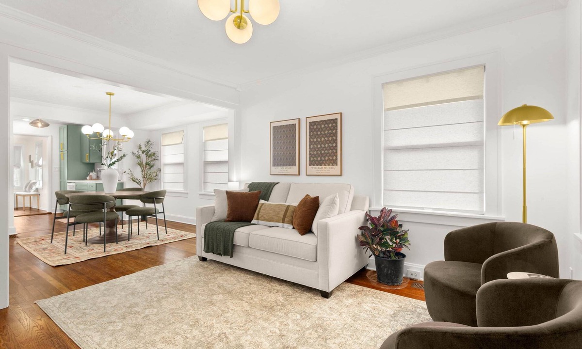 North Kansas City House | Newly Renovated - Sleeps 6 - 5 min to downtown KC