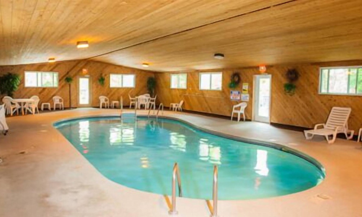Sister Bay Hotel | Nordic Lodge
