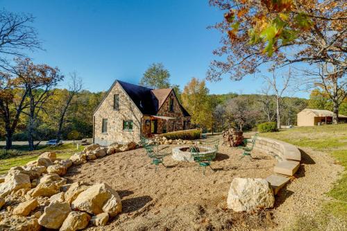 Sullivan House | Old Stone Cottage Retreat in the Heart of Missouri