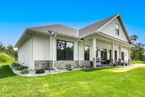 Onamia House | Onamia Vacation Rental ~ 1 Mi to Mille Lacs Lake!
