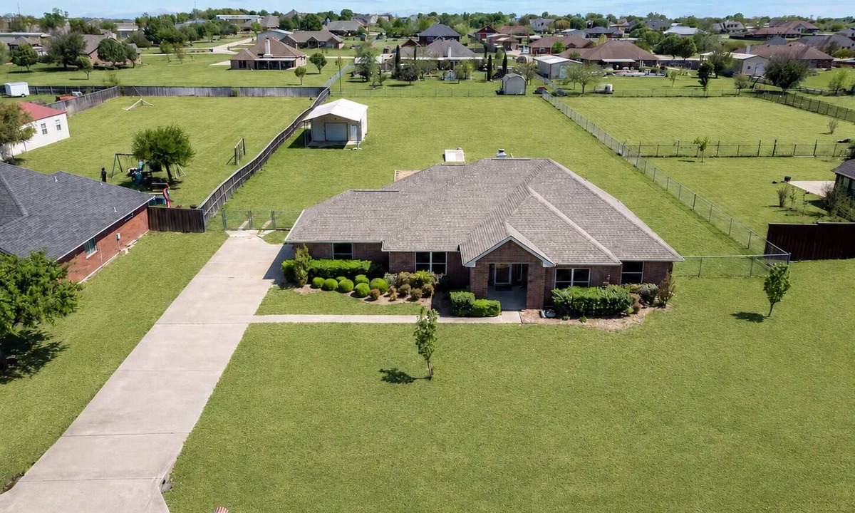 Forney House | Perfect Stay in Ranch-like House with Huge Backyard!