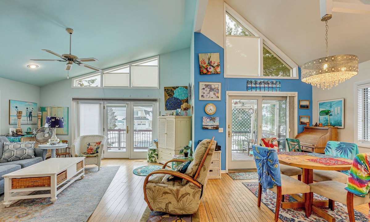 Ferrysburg House | Private Beach Access! Lake Michigan Family Getaway