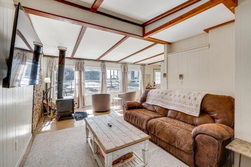 Cadillac House | Private Boat Dock at Waterfront Lake Mitchell Home