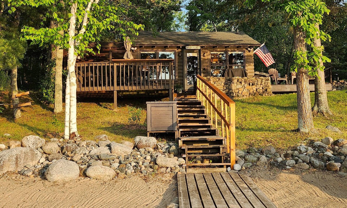 Nevis Cabin | Private lake cabin. WiFi, Beach, Pontoon Rental. Booking for summer of 27!