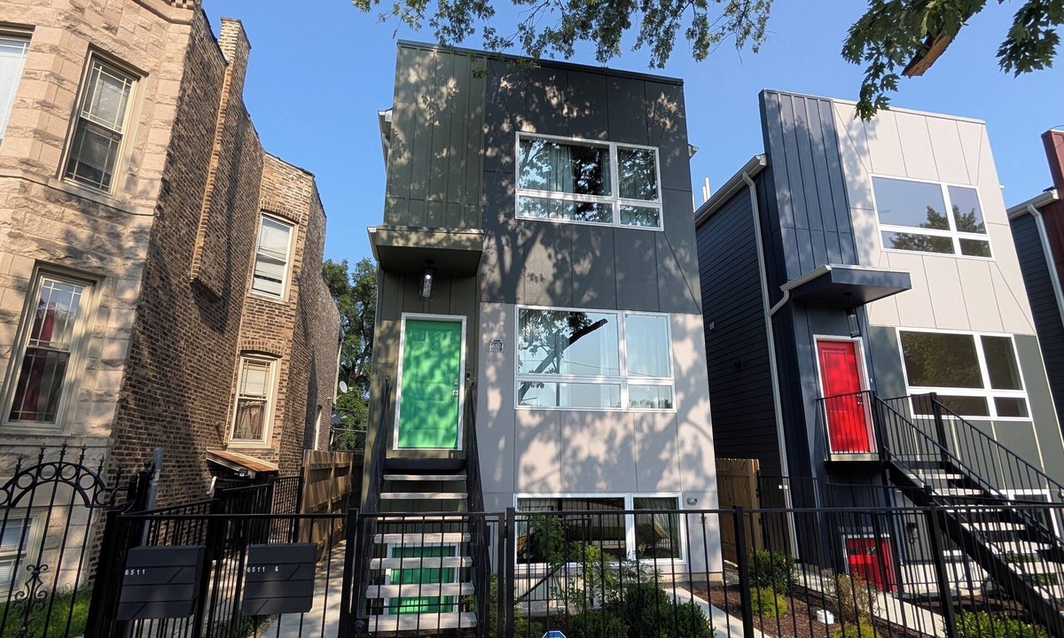 Woodlawn Apartment | Quiet and comfortable 2BR Garden Unit