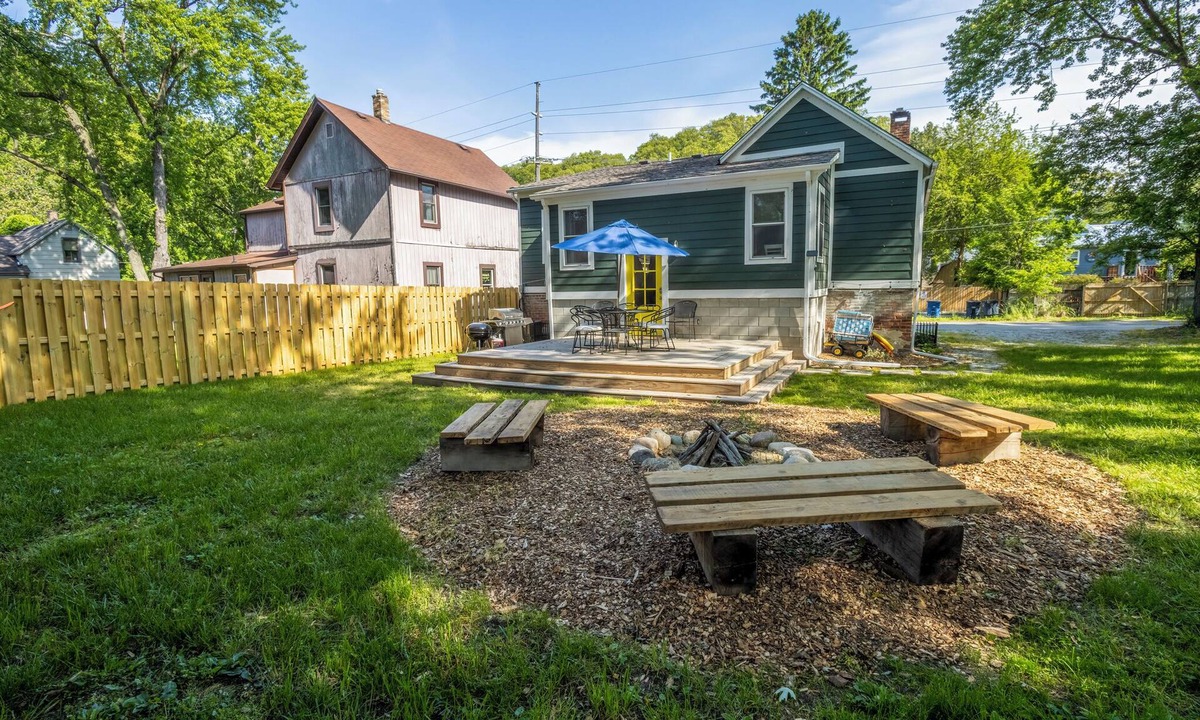 Michigan City House | Quiet, Pet-friendly duplex near Lake Michigan