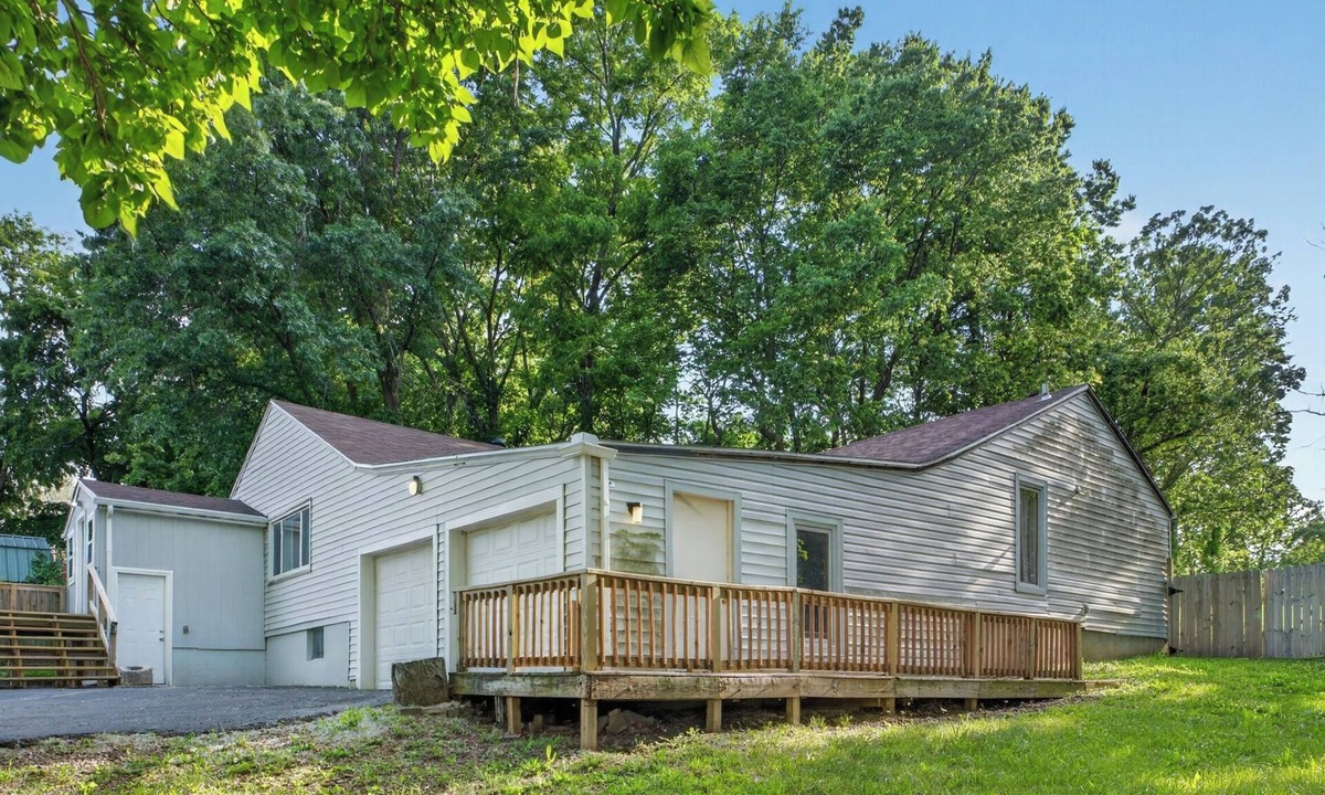 Independence House | Spacious 4-bedroom house in a fantastic Independence neighborhood