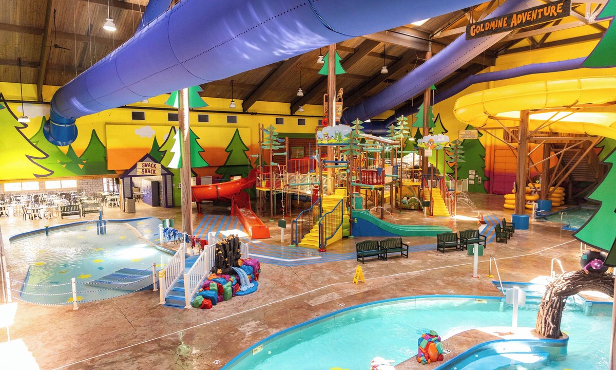 Dundee Hotel | Splash Universe Resort