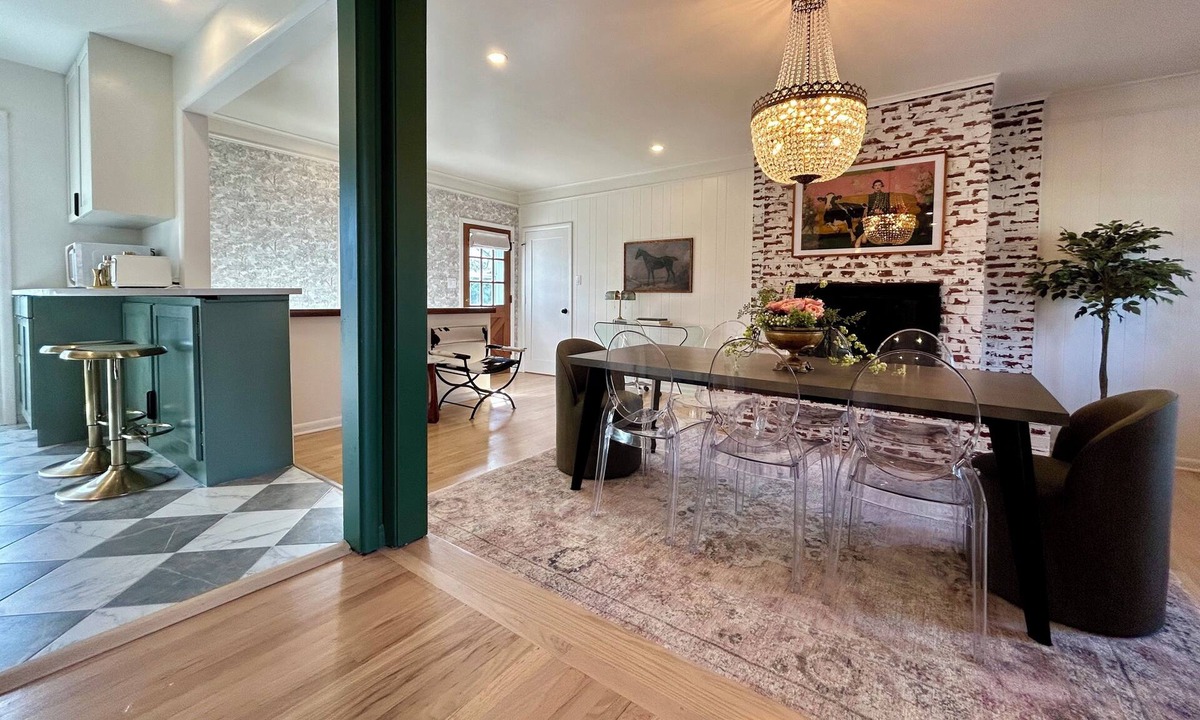 Overland Park House | Stylish Retreat Minutes to Everything KC and World Cup Action