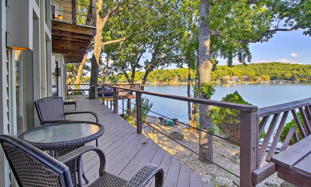 Sunrise Beach House | Sunrise Beach Waterfront Estate Great for Families