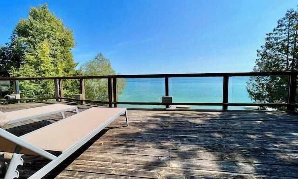 Leland House | Sunrise Cove