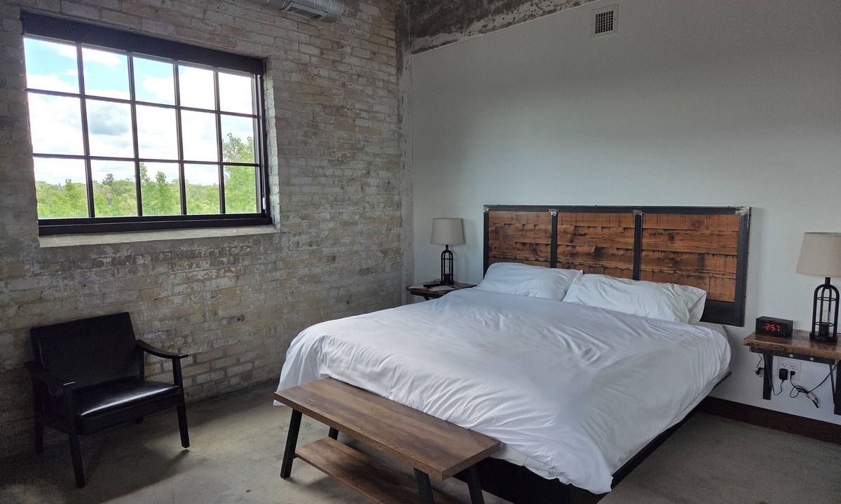 Fergus Falls Hotel | The Mill Hotel