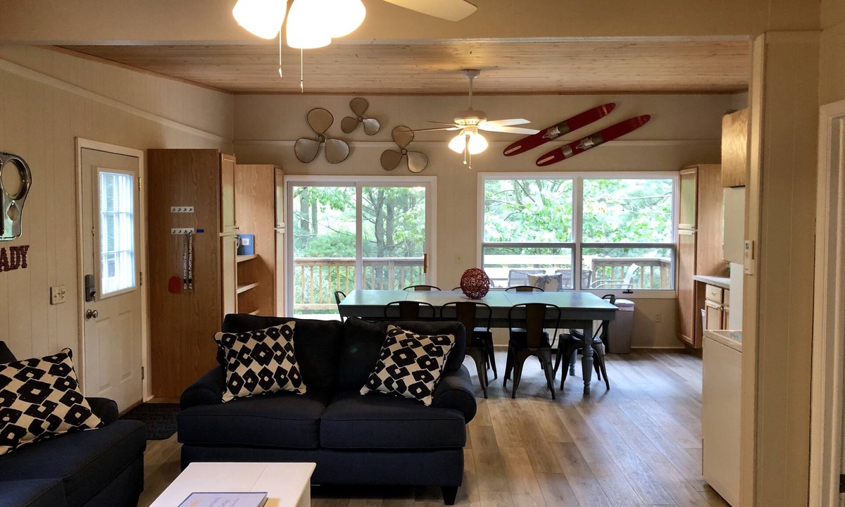 Silver Lake Cottage | ☀️Updated Cottage, Heated Pool, Great Location near Silver Lake Sand Dunes!