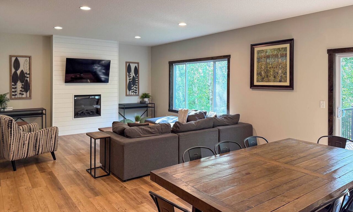 Lake Shore House | Walk to Gull Lake! Spacious Family Home w/Deck