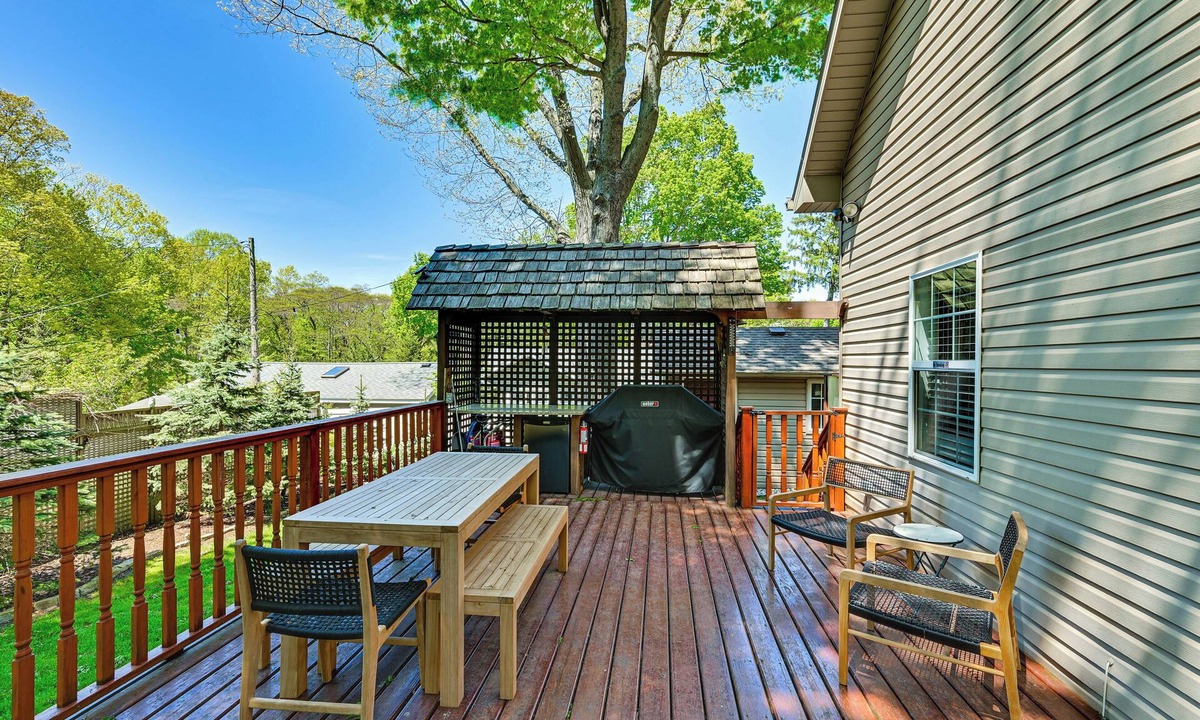 Lake Michigan Beach House | Walk to the Beach: Pet Friendly w/Fire Pit!