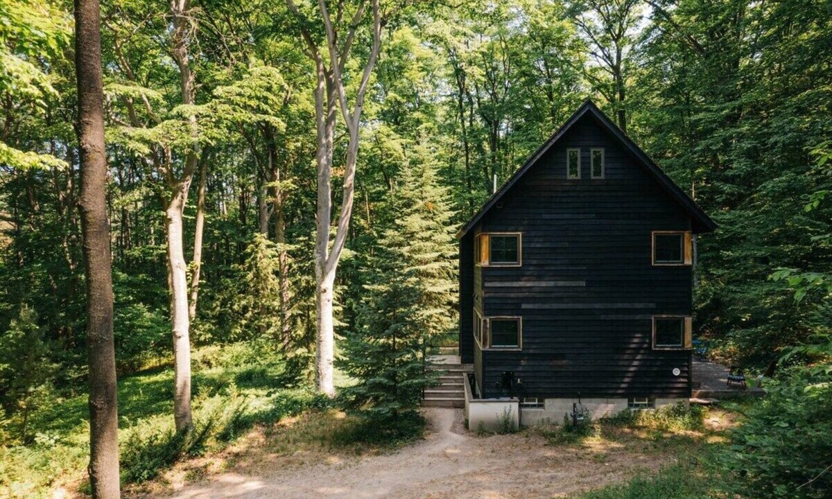 Lake Leelanau House | Wayfarer Tree House S