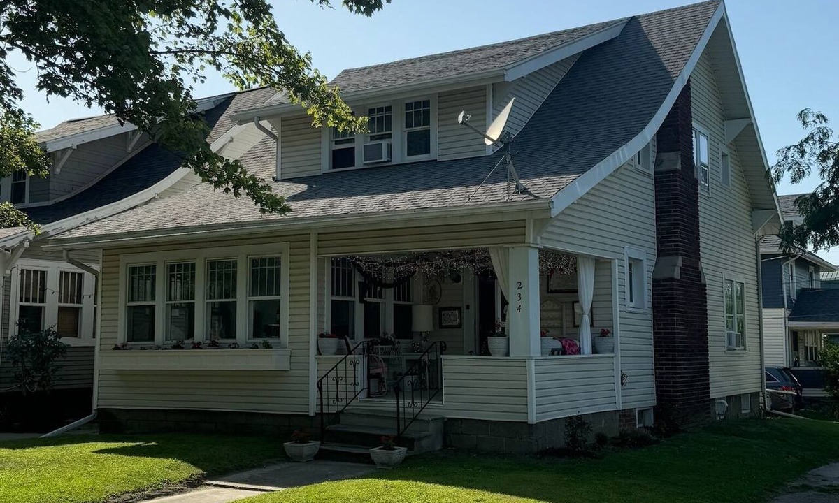 Napoleon House | Welcome to Hobson Holiday House, a one-of-a-kind home one block from downtown.