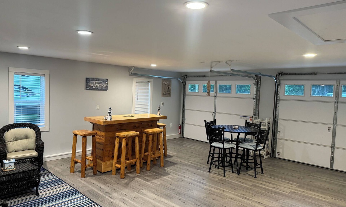 Alpena House | Welcome to your peaceful escape on Long Lake!