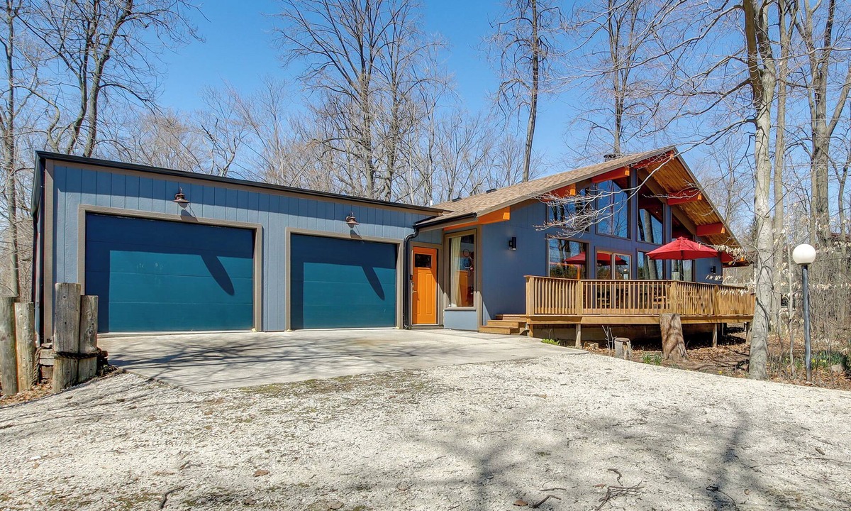 Plymouth House | Woodsy Plymouth Hideaway: Hot Tub & Game Room