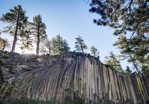 Convenient mountain getaway with views & on-site golf - near skiing in Mammoth Lakes