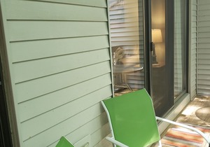 The Shores Condo W/King Bed Nightly, Weekly or Monthly