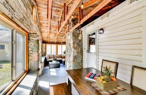 Prudenville House | 0.3 Mi to Houghton Lake: Fire Pit, Grill & Yard!