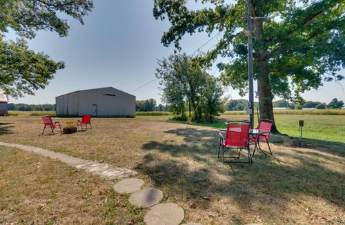 Toledo House | 10 min to Elmarra River: Pets Welcome!